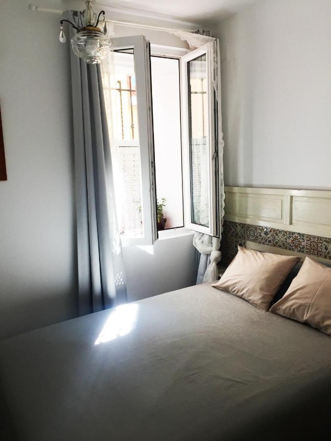 Appartamento Imperial - Parking Gratis Siviglia Esterno foto